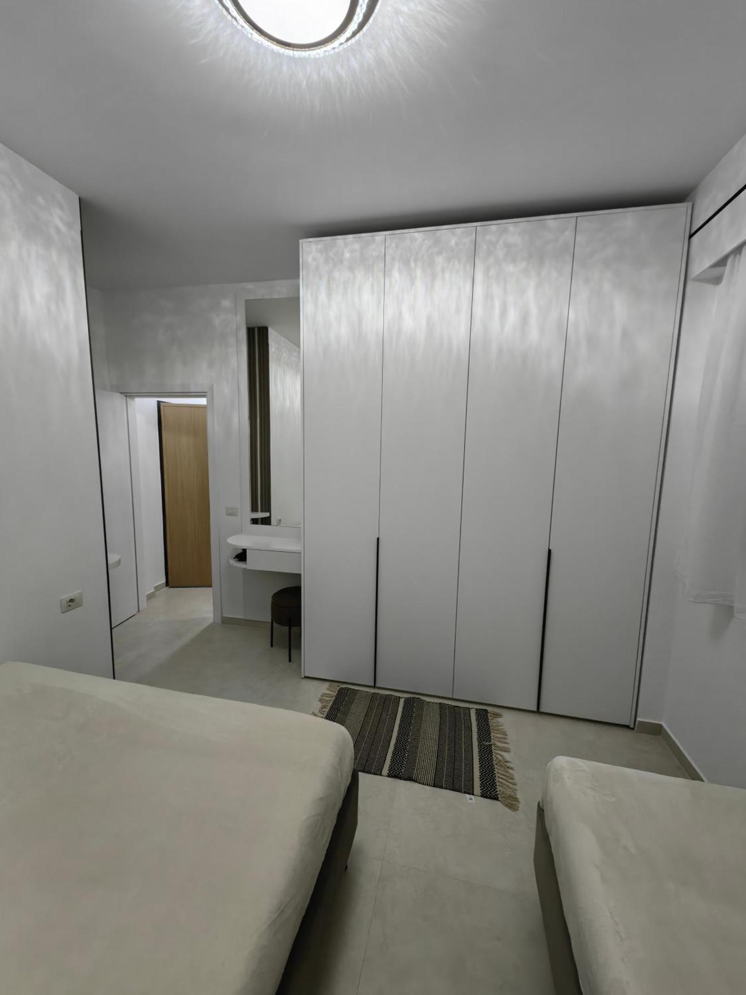 Lungomare Luxury Sea View Apartaments Vlore Ruang foto
